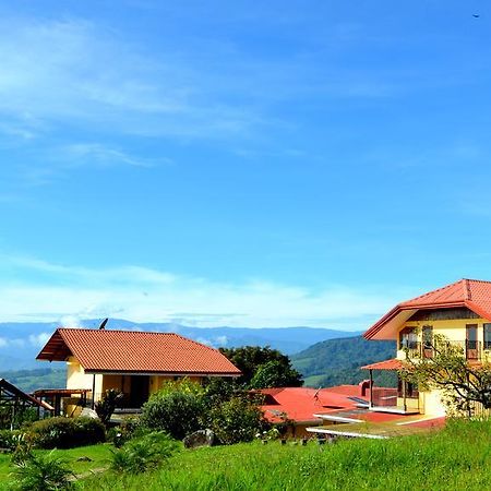 Guayabo Lodge Santa Cruz  Eksteriør bilde