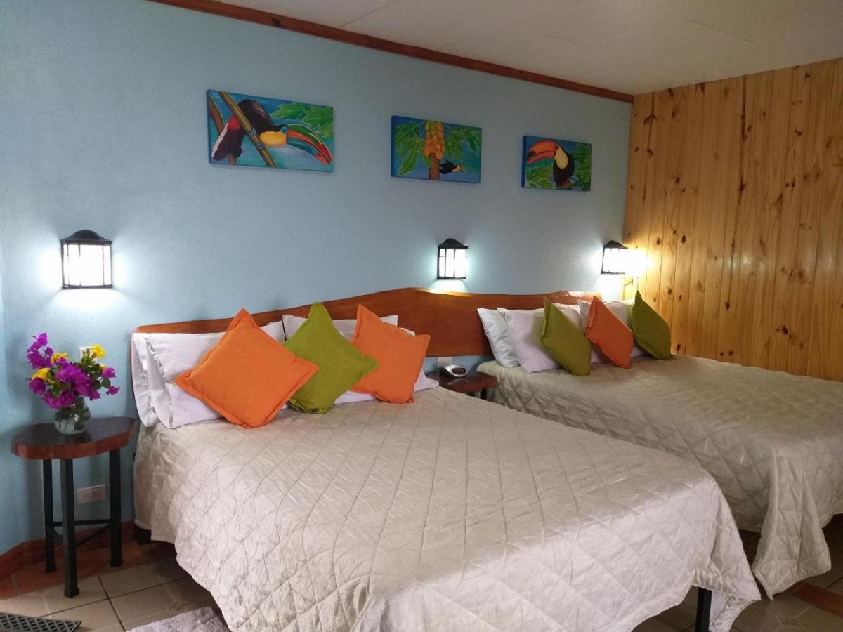 Guayabo Lodge Santa Cruz  Eksteriør bilde