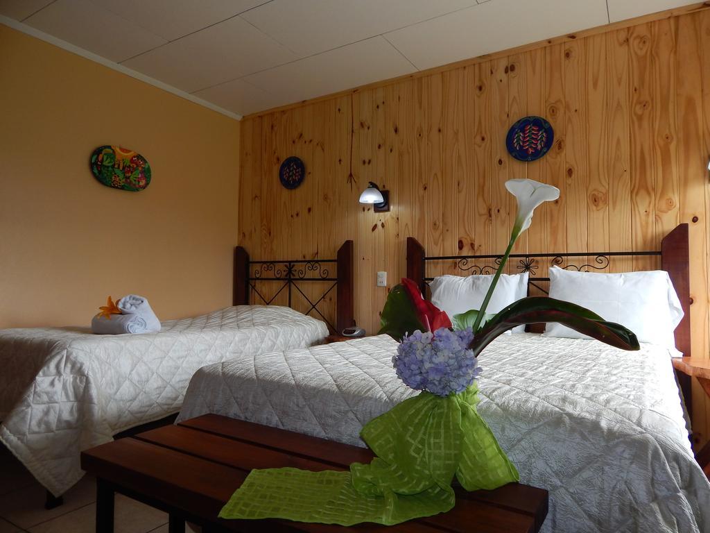 Guayabo Lodge Santa Cruz  Eksteriør bilde