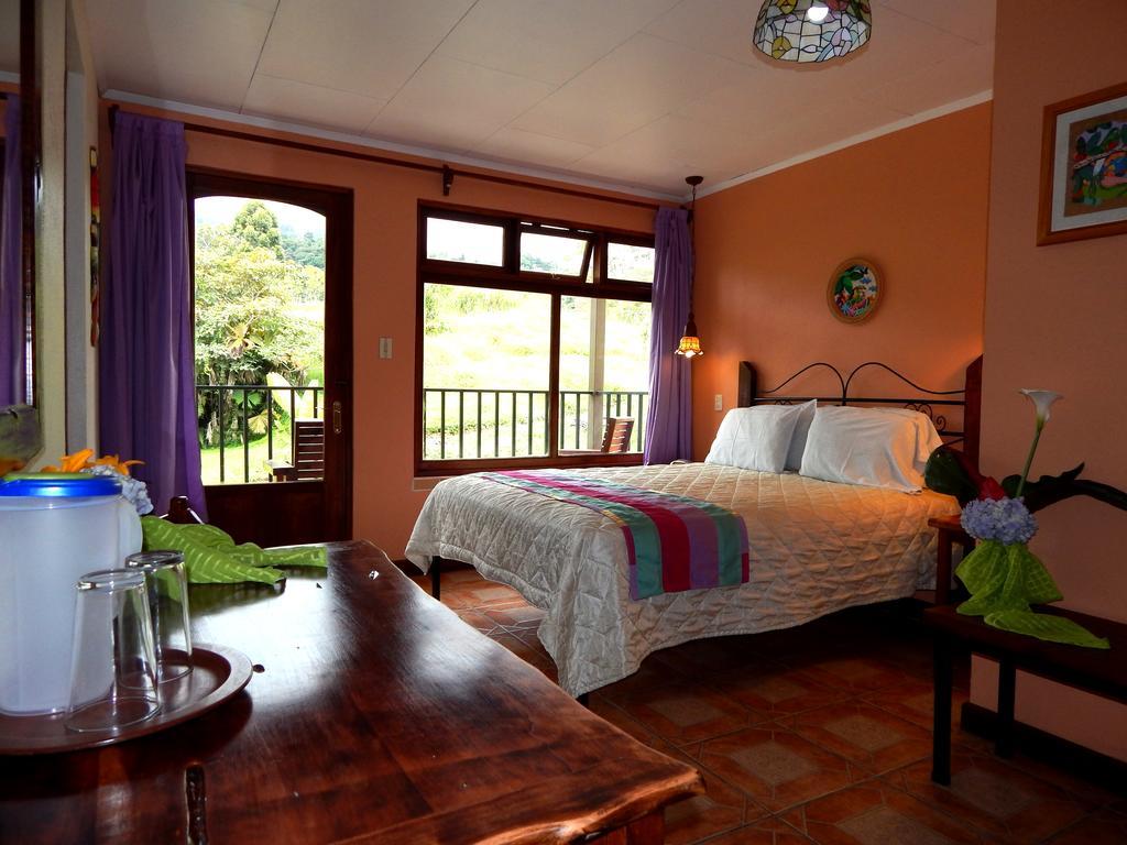 Guayabo Lodge Santa Cruz  Eksteriør bilde