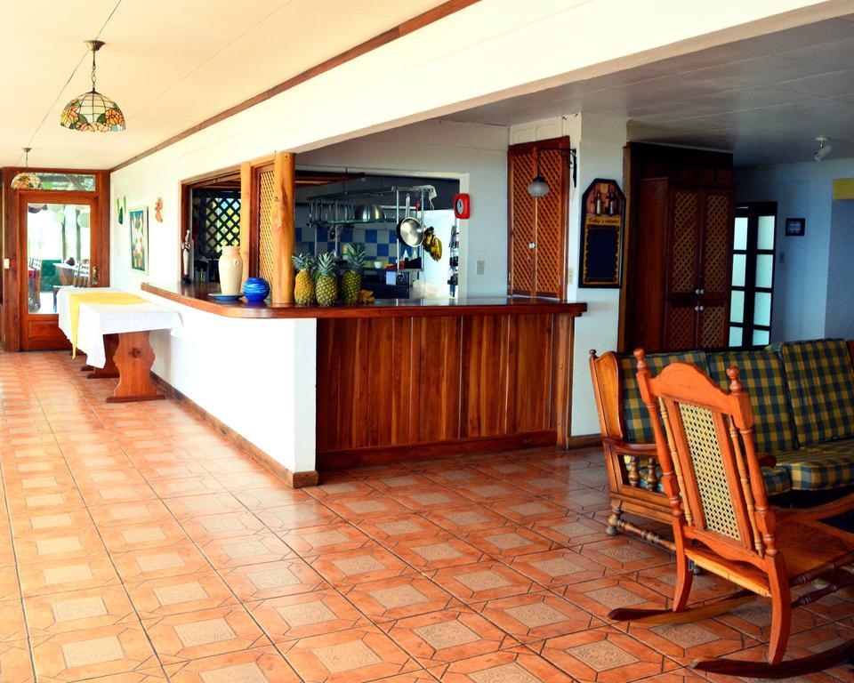 Guayabo Lodge Santa Cruz  Eksteriør bilde